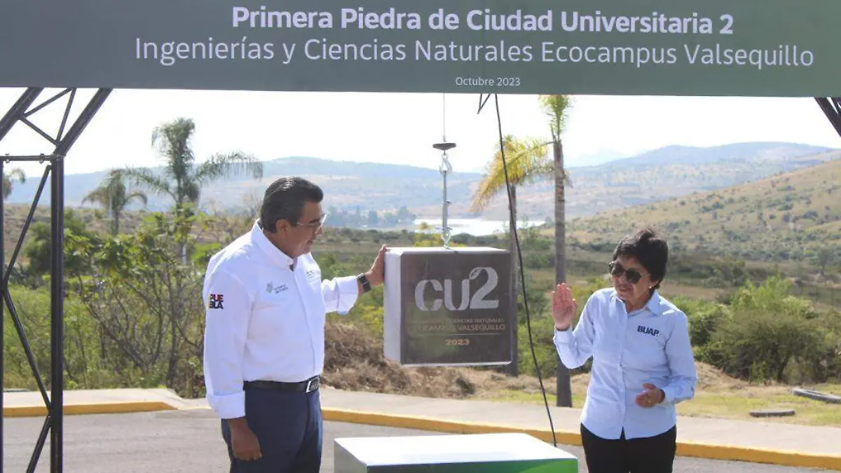 colocan la primera piedra para construir CU2